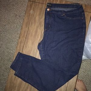 Forever 21 Plus size jeans